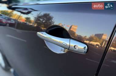 Внедорожник / Кроссовер Infiniti QX80 2013 в 