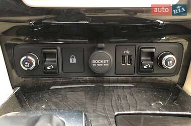Внедорожник / Кроссовер Infiniti QX80 2019 в 