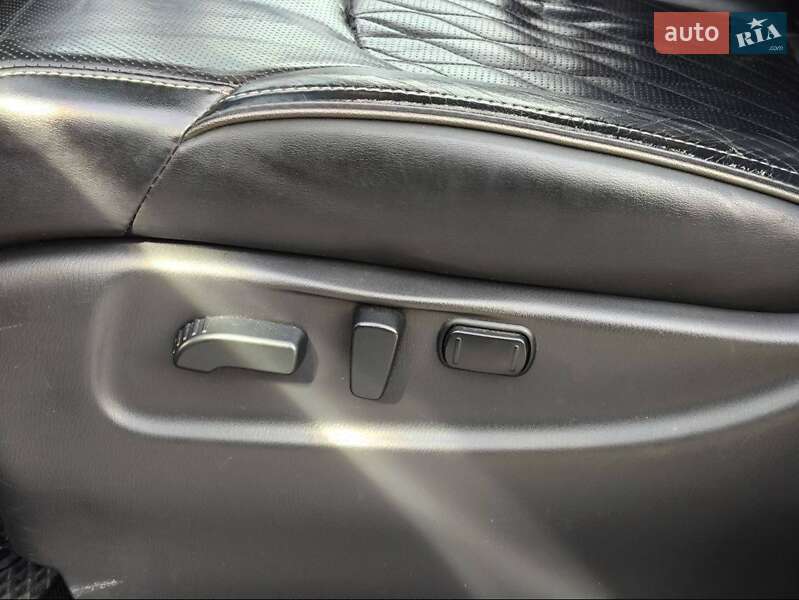 Внедорожник / Кроссовер Infiniti QX80 2018 в Киеве