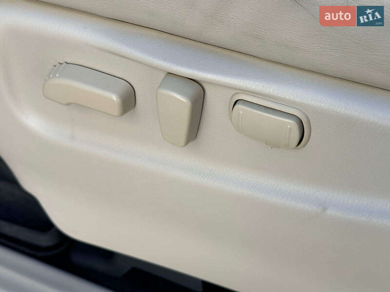 Внедорожник / Кроссовер Infiniti QX80 2018 в Одессе фото 15 Внедорожник / Кроссовер Infiniti QX80 2018 в Одессе