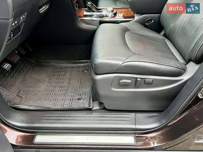 Внедорожник / Кроссовер Infiniti QX80 2017 в Киеве