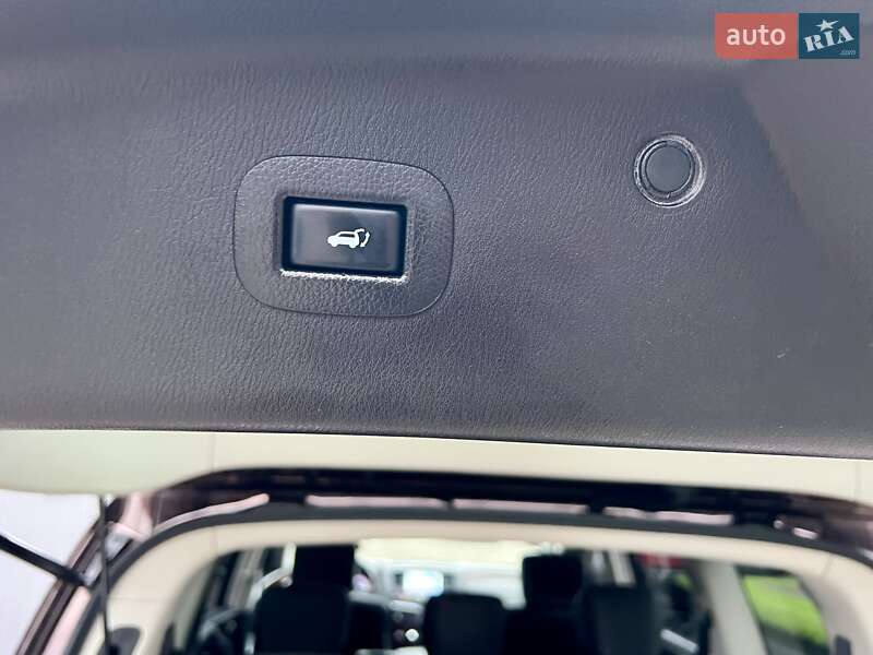 Внедорожник / Кроссовер Infiniti QX80 2017 в Киеве