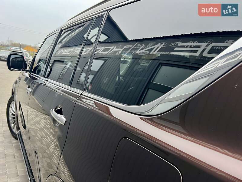 Внедорожник / Кроссовер Infiniti QX80 2017 в Киеве