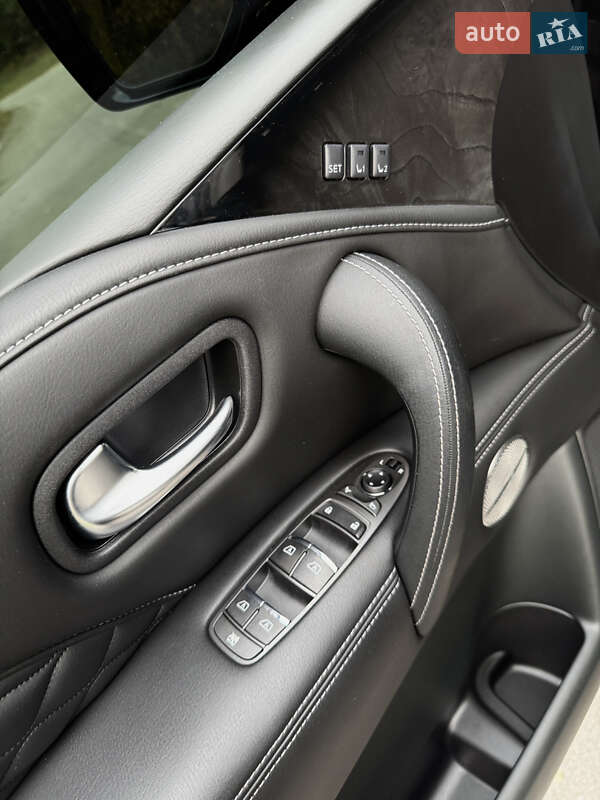 Внедорожник / Кроссовер Infiniti QX80 2022 в Днепре