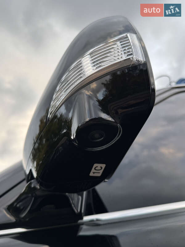 Внедорожник / Кроссовер Infiniti QX80 2022 в Днепре