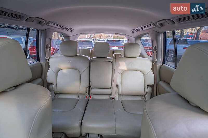 Позашляховик / Кросовер Infiniti QX80 2014 в Києві фото 30 Позашляховик / Кросовер Infiniti QX80 2014 в Києві