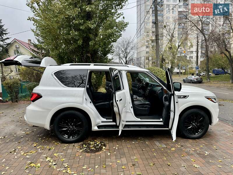 Позашляховик / Кросовер Infiniti QX80 2018 в Києві