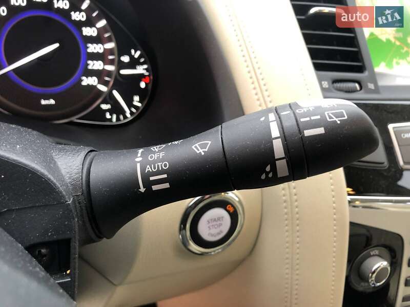 Позашляховик / Кросовер Infiniti QX80 2019 в Києві