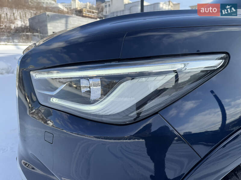 Позашляховик / Кросовер Infiniti QX80 2019 в Києві