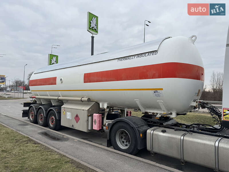 Газовоз ISISAN ADR3AXST 2014 в Житомире