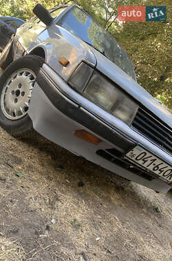 Седан Isuzu Aska 1988 в Одессе