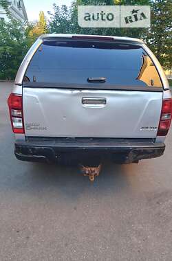 Пікап Isuzu D-Max 2013 в 