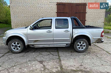 Пикап Isuzu D-Max 2004 в 