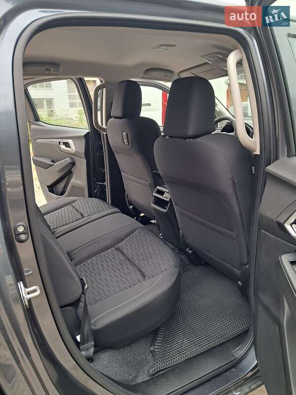 Пикап Isuzu D-Max 2025 в Днепре