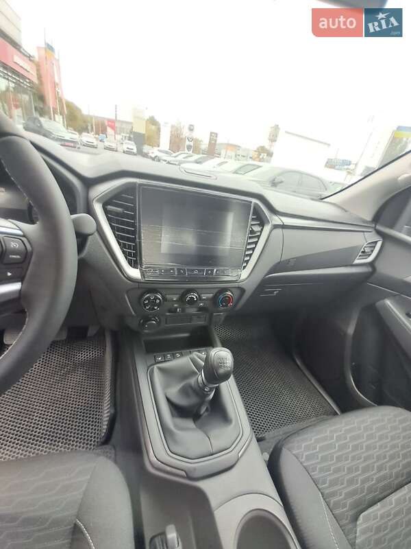 Пікап Isuzu D-Max 2025 в Дніпрі фото 13 Пікап Isuzu D-Max 2025 в Дніпрі