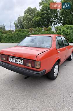 Седан Isuzu Gemini 1982 в 