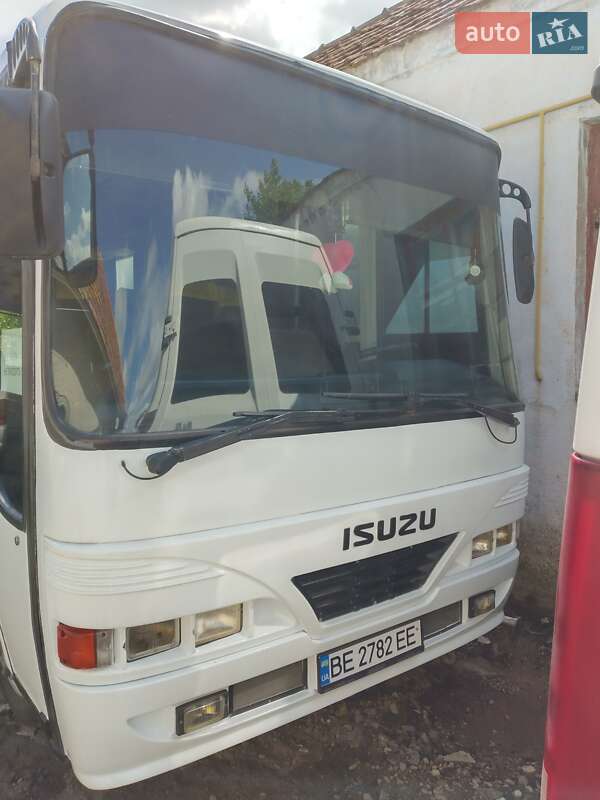 Туристический / Междугородний автобус Isuzu MD 1997 в Николаеве