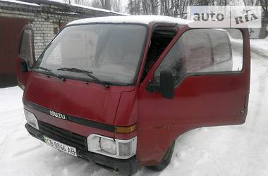 Грузопассажирский фургон Isuzu Midi груз. 1987 в Чернигове