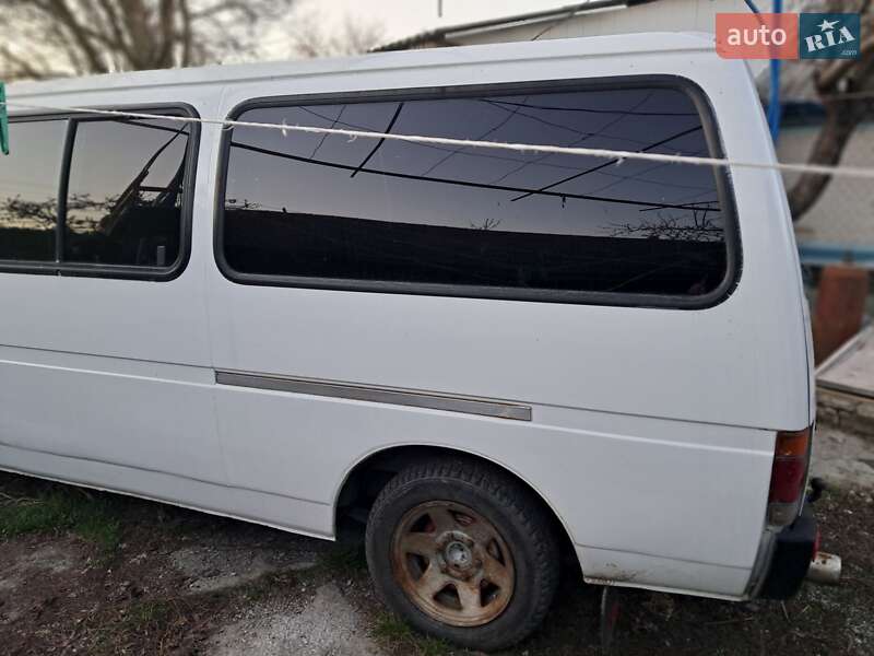Мікроавтобус Isuzu Midi 1992 в Бершаді фото 2 Мікроавтобус Isuzu Midi 1992 в Бершаді
