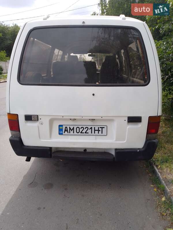 Минивэн Isuzu Midi 1991 в Житомире