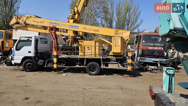 Автовышка Isuzu NLR 2008 в Одессе