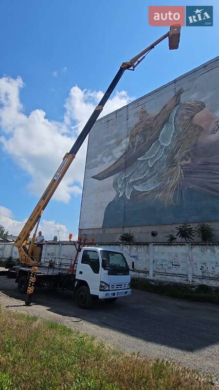 Автовышка Isuzu NLR 2008 в Одессе