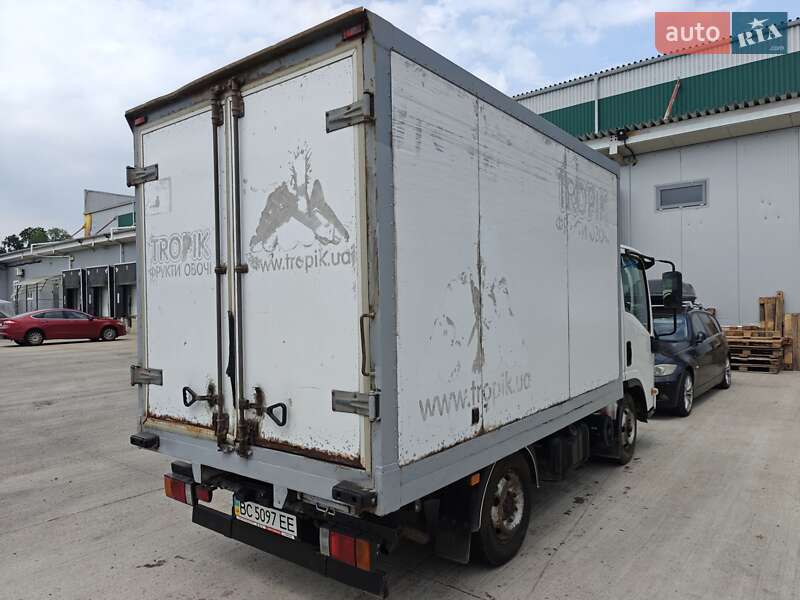 Грузовой фургон Isuzu NLR 2013 в Киеве