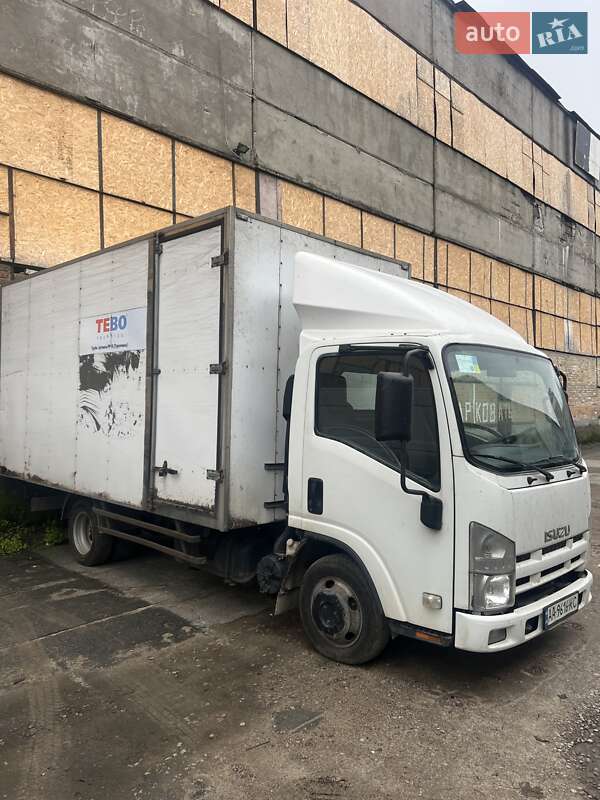 Грузовой фургон Isuzu NMR 2015 в Киеве фото 4 Грузовой фургон Isuzu NMR 2015 в Киеве