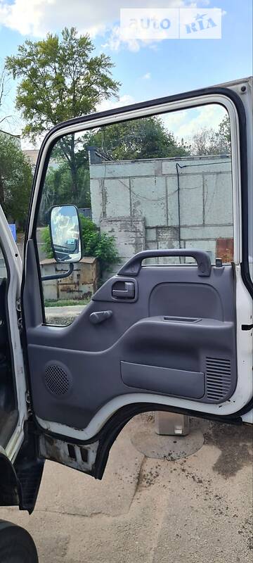 Рефрижератор Isuzu NQR 2007 в Днепре фото 6 Рефрижератор Isuzu NQR 2007 в Днепре