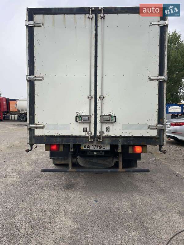 Грузовой фургон Isuzu NQR 2007 в Буче