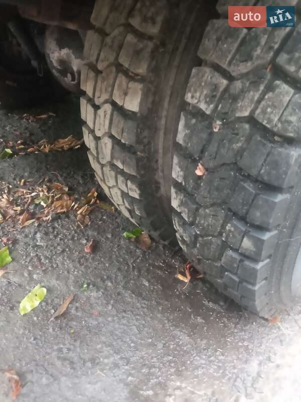 Бетононасос Isuzu NQR 1997 в Одессе