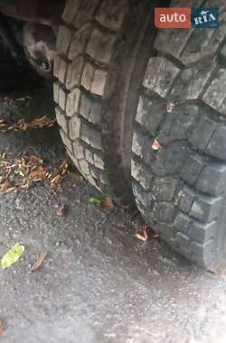 Бетононасос Isuzu NQR 1997 в 