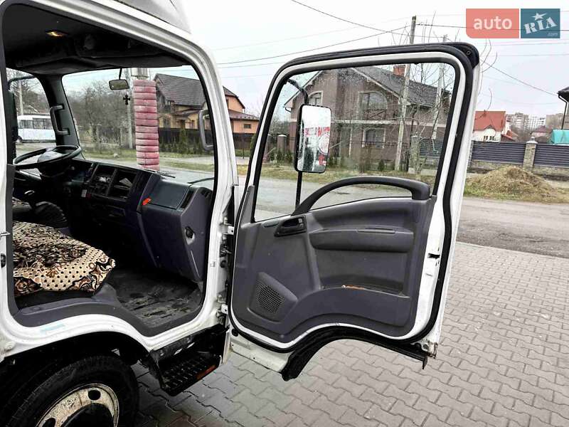 Тентованый Isuzu NRR 2012 в Коломые