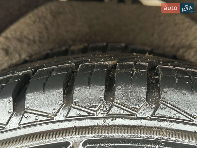 Тентованый Isuzu NRR 2012 в Коломые