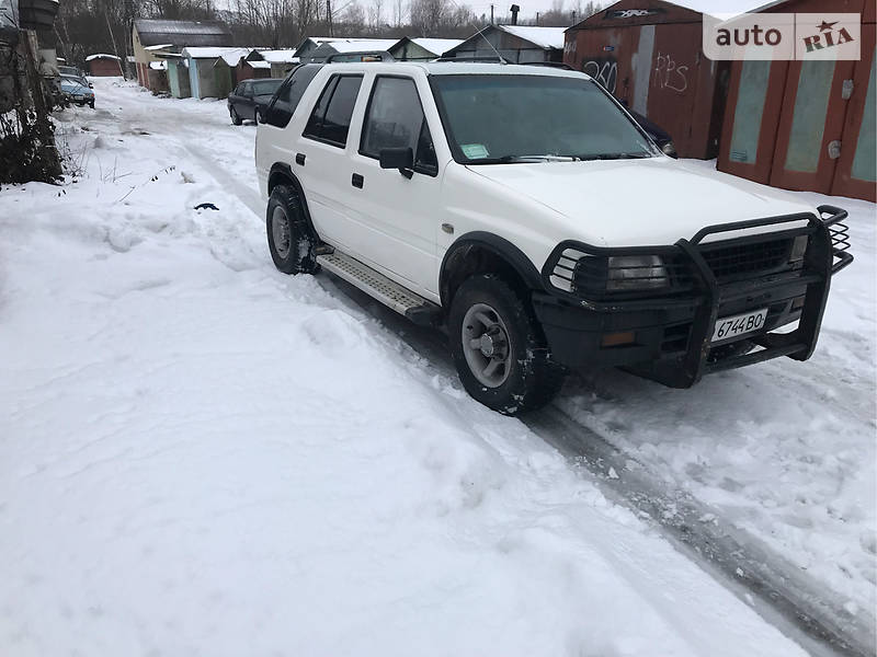 Внедорожник / Кроссовер Isuzu Rodeo 1993 в Львове