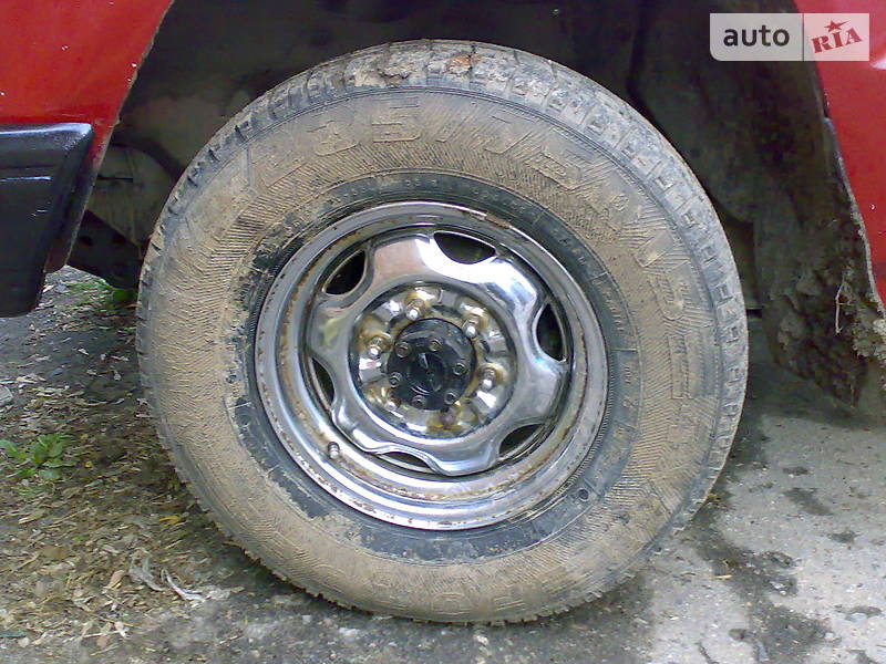 Позашляховик / Кросовер Isuzu Trooper 1986 в Сумах фото 29 Позашляховик / Кросовер Isuzu Trooper 1986 в Сумах