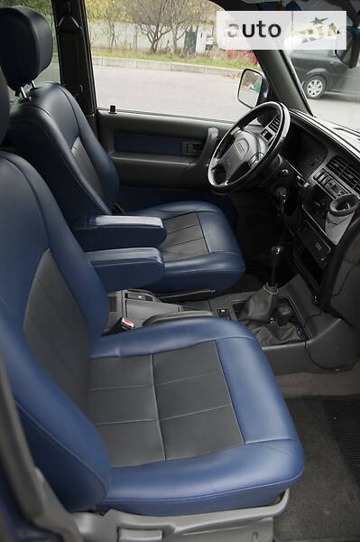Внедорожник / Кроссовер Isuzu Trooper 1998 в Ровно