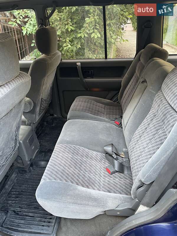 Позашляховик / Кросовер Isuzu Trooper 1996 в Сумах