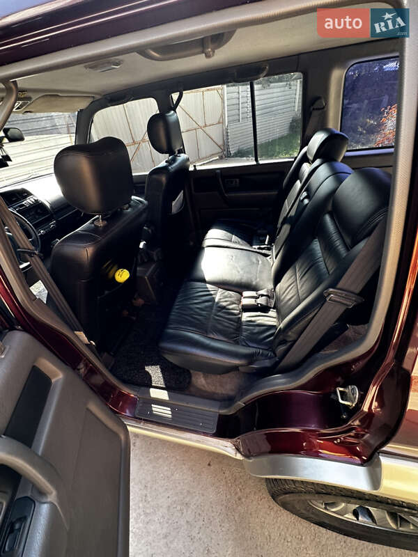 Внедорожник / Кроссовер Isuzu Trooper 2002 в Сумах