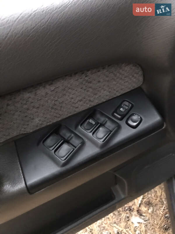 Внедорожник / Кроссовер Isuzu Trooper 1999 в Камне-Каширском