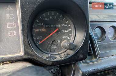 Внедорожник / Кроссовер Isuzu Trooper 1988 в 