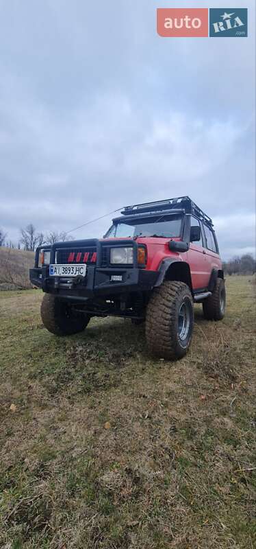 Позашляховик / Кросовер Isuzu Trooper 1990 в Кривому Розі