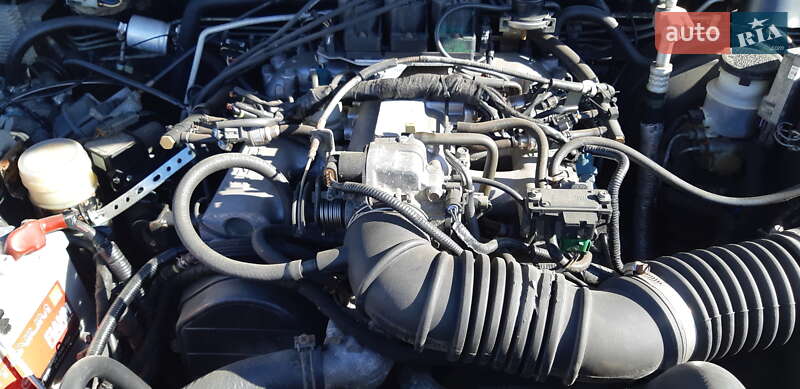 Внедорожник / Кроссовер Isuzu Trooper 1995 в Черновцах