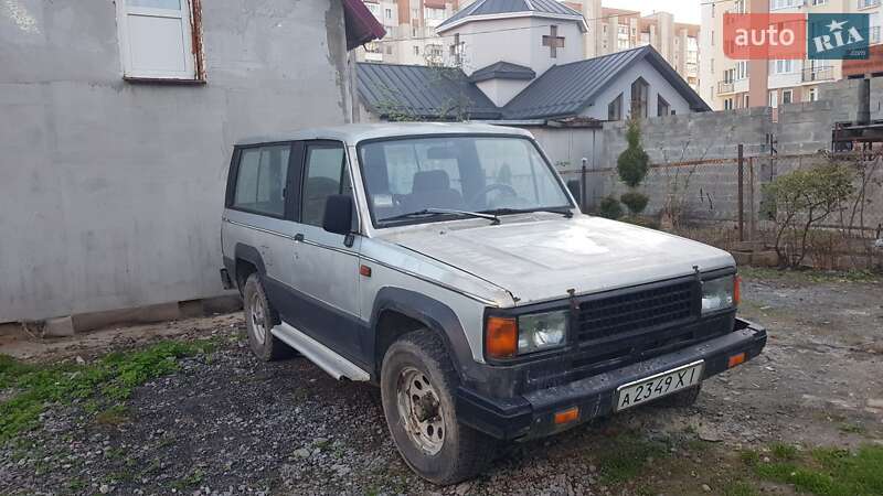 Внедорожник / Кроссовер Isuzu Trooper 1984 в 