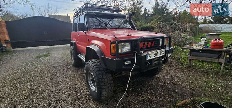 Позашляховик / Кросовер Isuzu Trooper 1990 в Кривому Розі