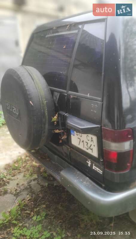 Внедорожник / Кроссовер Isuzu Trooper 1996 в Буске