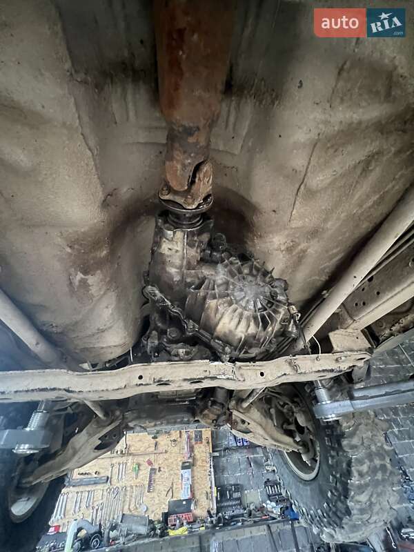 Позашляховик / Кросовер Isuzu Trooper 1996 в Надвірній