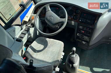 Туристический / Междугородний автобус Isuzu Turquoise 2012 в 
