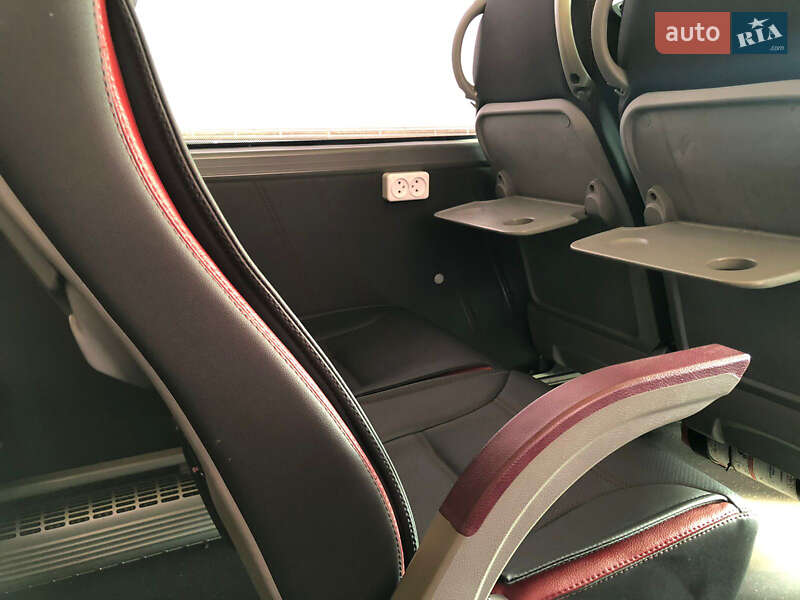 Туристический / Междугородний автобус Isuzu Visigo 2013 в Умани
