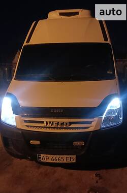Грузовой фургон Iveco 35C13 2001 в Запорожье